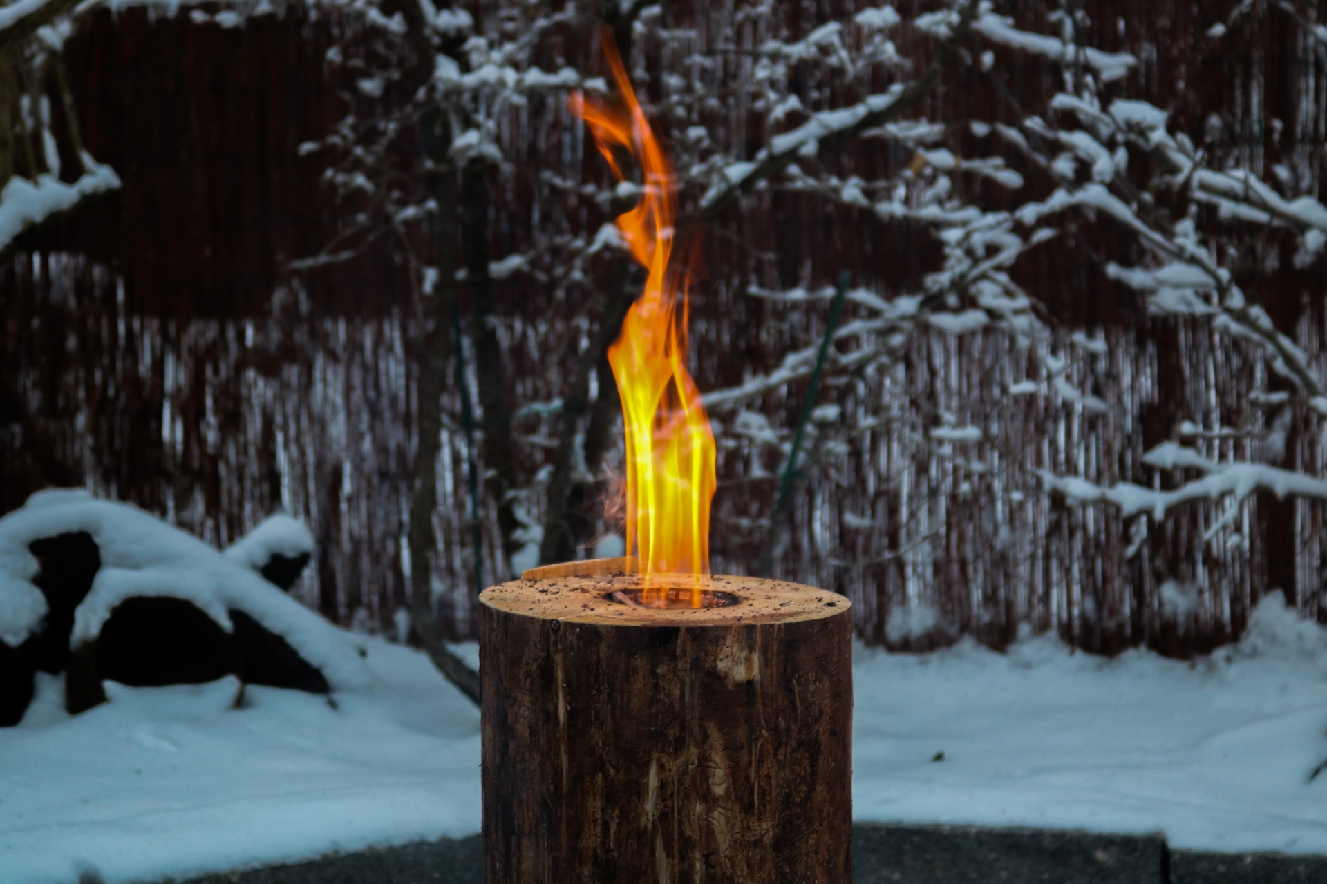 Schwedenfeuer im Winter